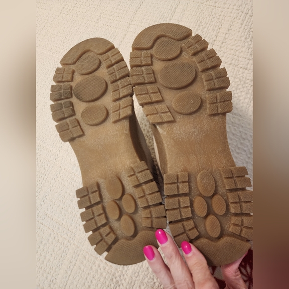 Max Mara Genepi Beige Cream Suede Chunky Ankle Boots Size 40/US 9 Luxury Grunge - Picture 9 of 14